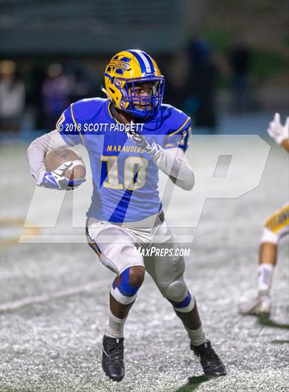 Thumbnail 2 in San Pasqual @ Mira Mesa (CIF SDS Division II Playoff) photogallery.
