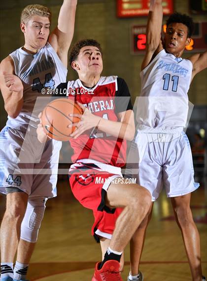 Thumbnail 2 in Orange Lutheran vs. Villa Park (Nike Extravaganza) photogallery.