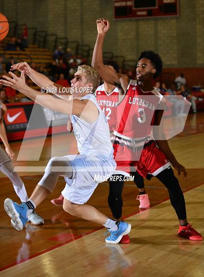 Thumbnail 1 in Orange Lutheran vs. Villa Park (Nike Extravaganza) photogallery.