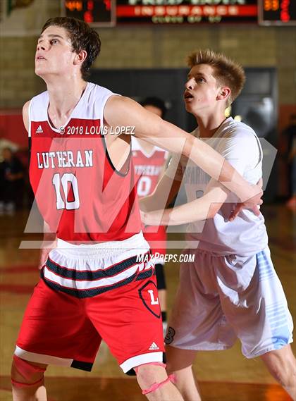 Thumbnail 2 in Orange Lutheran vs. Villa Park (Nike Extravaganza) photogallery.