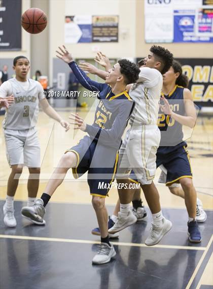 Thumbnail 2 in Gregori @ Enochs photogallery.