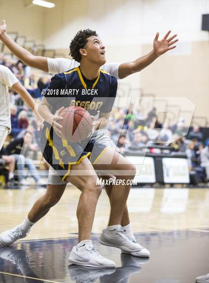 Thumbnail 1 in Gregori @ Enochs photogallery.