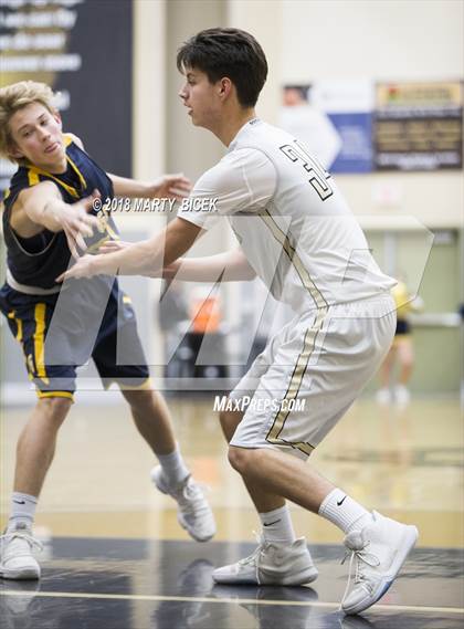 Thumbnail 2 in Gregori @ Enochs photogallery.