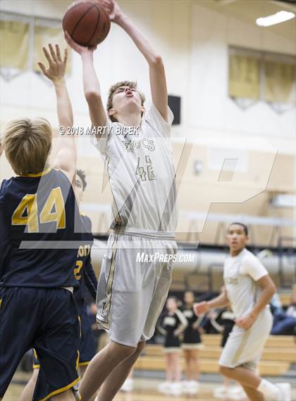 Thumbnail 1 in Gregori @ Enochs photogallery.