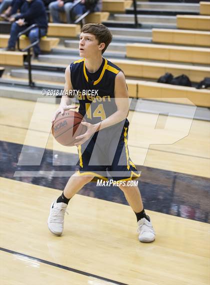 Thumbnail 3 in Gregori @ Enochs photogallery.