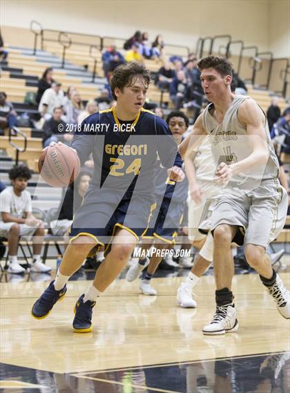 Thumbnail 2 in Gregori @ Enochs photogallery.