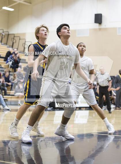 Thumbnail 3 in Gregori @ Enochs photogallery.