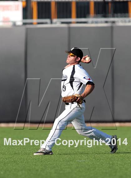 Thumbnail 2 in Grandview vs. Sunnyvale (UIL 2A Regional Final Playoff) photogallery.