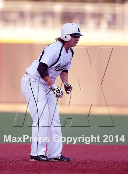 Thumbnail 2 in Grandview vs. Sunnyvale (UIL 2A Regional Final Playoff) photogallery.