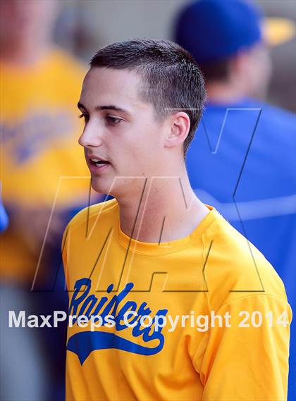 Thumbnail 2 in Grandview vs. Sunnyvale (UIL 2A Regional Final Playoff) photogallery.