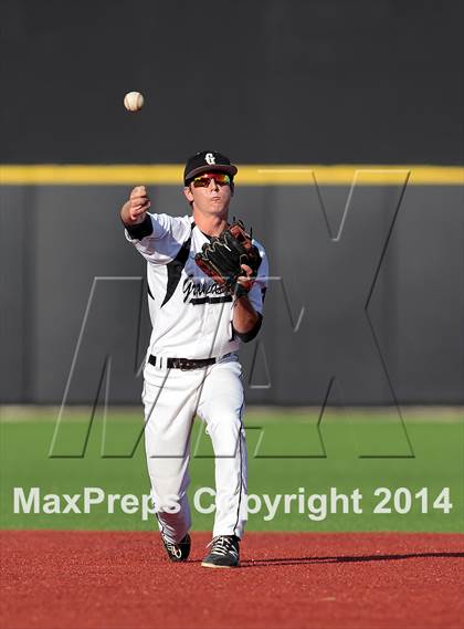 Thumbnail 3 in Grandview vs. Sunnyvale (UIL 2A Regional Final Playoff) photogallery.