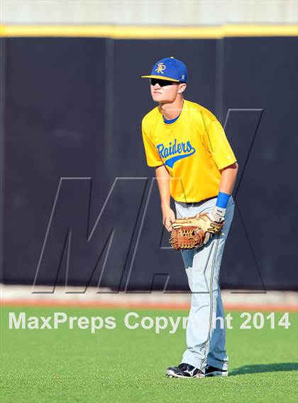 Thumbnail 3 in Grandview vs. Sunnyvale (UIL 2A Regional Final Playoff) photogallery.
