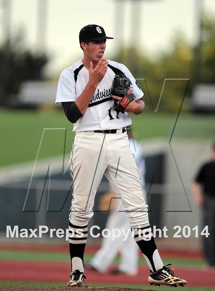 Thumbnail 3 in Grandview vs. Sunnyvale (UIL 2A Regional Final Playoff) photogallery.