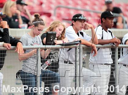 Thumbnail 2 in Grandview vs. Sunnyvale (UIL 2A Regional Final Playoff) photogallery.