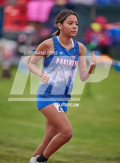 Thumbnail 2 in UIL 6A Track & Field District Finals (1600M) photogallery.