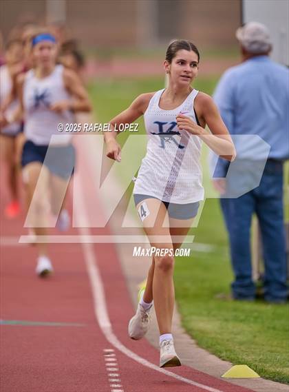 Thumbnail 1 in UIL 6A Track & Field District Finals (1600M) photogallery.