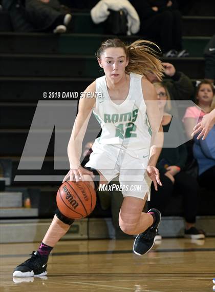 Thumbnail 2 in Wood vs. Dixon (Ram Jam Winter Classic) photogallery.