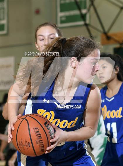 Thumbnail 3 in Wood vs. Dixon (Ram Jam Winter Classic) photogallery.