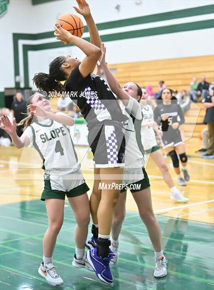 Thumbnail 3 in Millennium @ Sunnyslope (AIA Open Round 2 Playoff) photogallery.