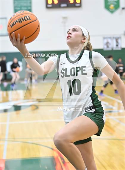Thumbnail 1 in Millennium @ Sunnyslope (AIA Open Round 2 Playoff) photogallery.