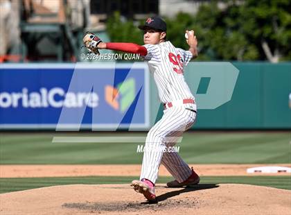 Thumbnail 2 in Bloomington vs. Rancho Verde (Halo Classic) photogallery.