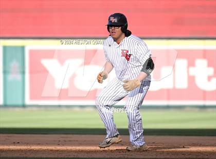 Thumbnail 1 in Bloomington vs. Rancho Verde (Halo Classic) photogallery.