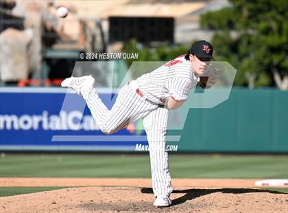 Thumbnail 2 in Bloomington vs. Rancho Verde (Halo Classic) photogallery.