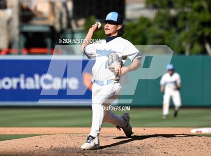 Thumbnail 1 in Bloomington vs. Rancho Verde (Halo Classic) photogallery.