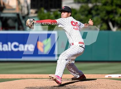 Thumbnail 1 in Bloomington vs. Rancho Verde (Halo Classic) photogallery.