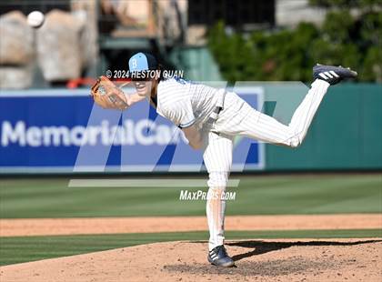 Thumbnail 2 in Bloomington vs. Rancho Verde (Halo Classic) photogallery.