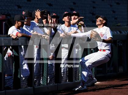 Thumbnail 1 in Bloomington vs. Rancho Verde (Halo Classic) photogallery.