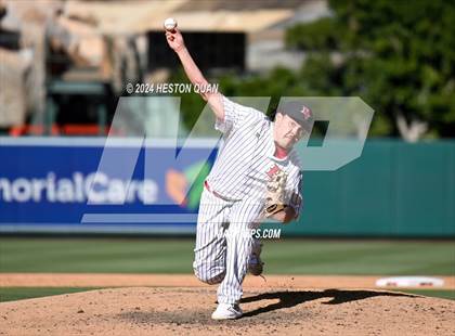 Thumbnail 1 in Bloomington vs. Rancho Verde (Halo Classic) photogallery.