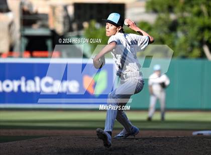Thumbnail 1 in Bloomington vs. Rancho Verde (Halo Classic) photogallery.