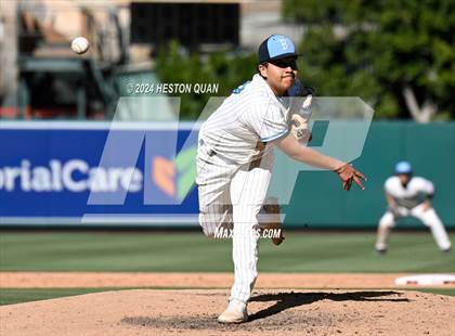 Thumbnail 3 in Bloomington vs. Rancho Verde (Halo Classic) photogallery.