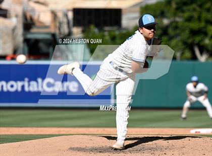 Thumbnail 2 in Bloomington vs. Rancho Verde (Halo Classic) photogallery.