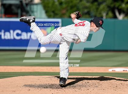 Thumbnail 1 in Bloomington vs. Rancho Verde (Halo Classic) photogallery.