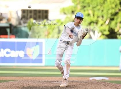 Thumbnail 2 in Bloomington vs. Rancho Verde (Halo Classic) photogallery.