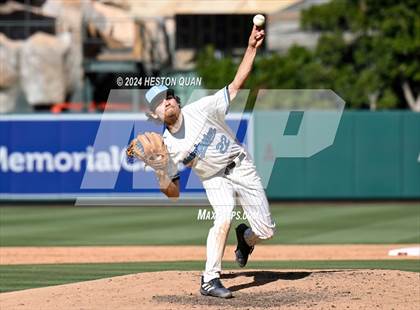 Thumbnail 3 in Bloomington vs. Rancho Verde (Halo Classic) photogallery.