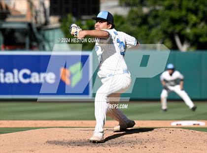 Thumbnail 1 in Bloomington vs. Rancho Verde (Halo Classic) photogallery.