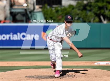 Thumbnail 2 in Bloomington vs. Rancho Verde (Halo Classic) photogallery.