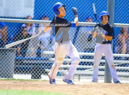Thumbnail 2 in El Camino Real vs Roosevelt photogallery.