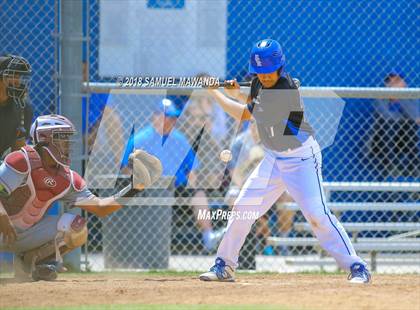 Thumbnail 2 in El Camino Real vs Roosevelt photogallery.
