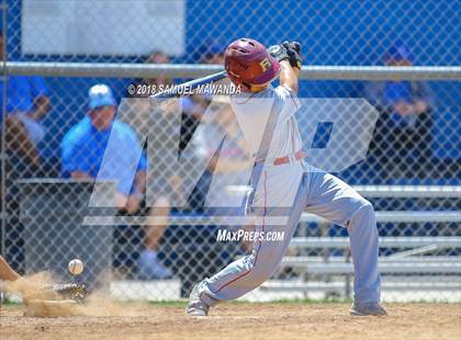 Thumbnail 3 in El Camino Real vs Roosevelt photogallery.