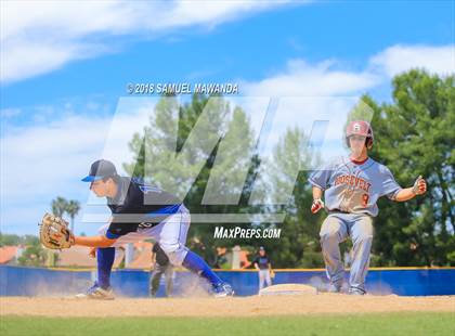 Thumbnail 2 in El Camino Real vs Roosevelt photogallery.