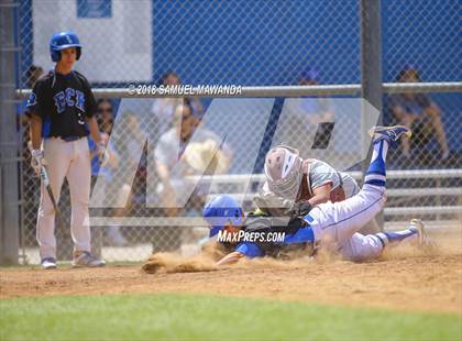 Thumbnail 2 in El Camino Real vs Roosevelt photogallery.