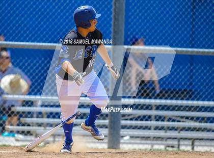 Thumbnail 3 in El Camino Real vs Roosevelt photogallery.