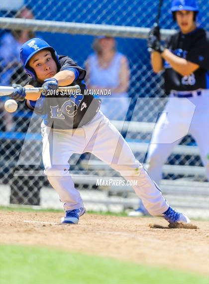 Thumbnail 2 in El Camino Real vs Roosevelt photogallery.
