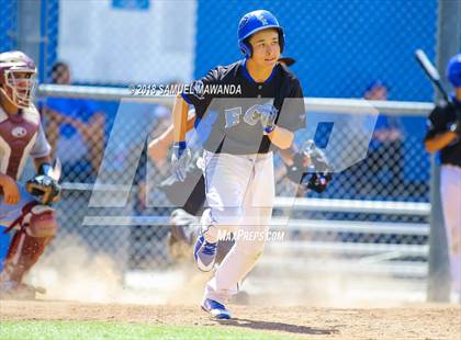 Thumbnail 1 in El Camino Real vs Roosevelt photogallery.