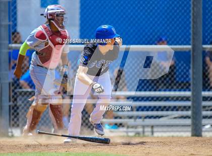 Thumbnail 3 in El Camino Real vs Roosevelt photogallery.