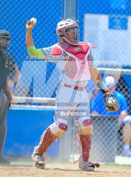 Thumbnail 2 in El Camino Real vs Roosevelt photogallery.